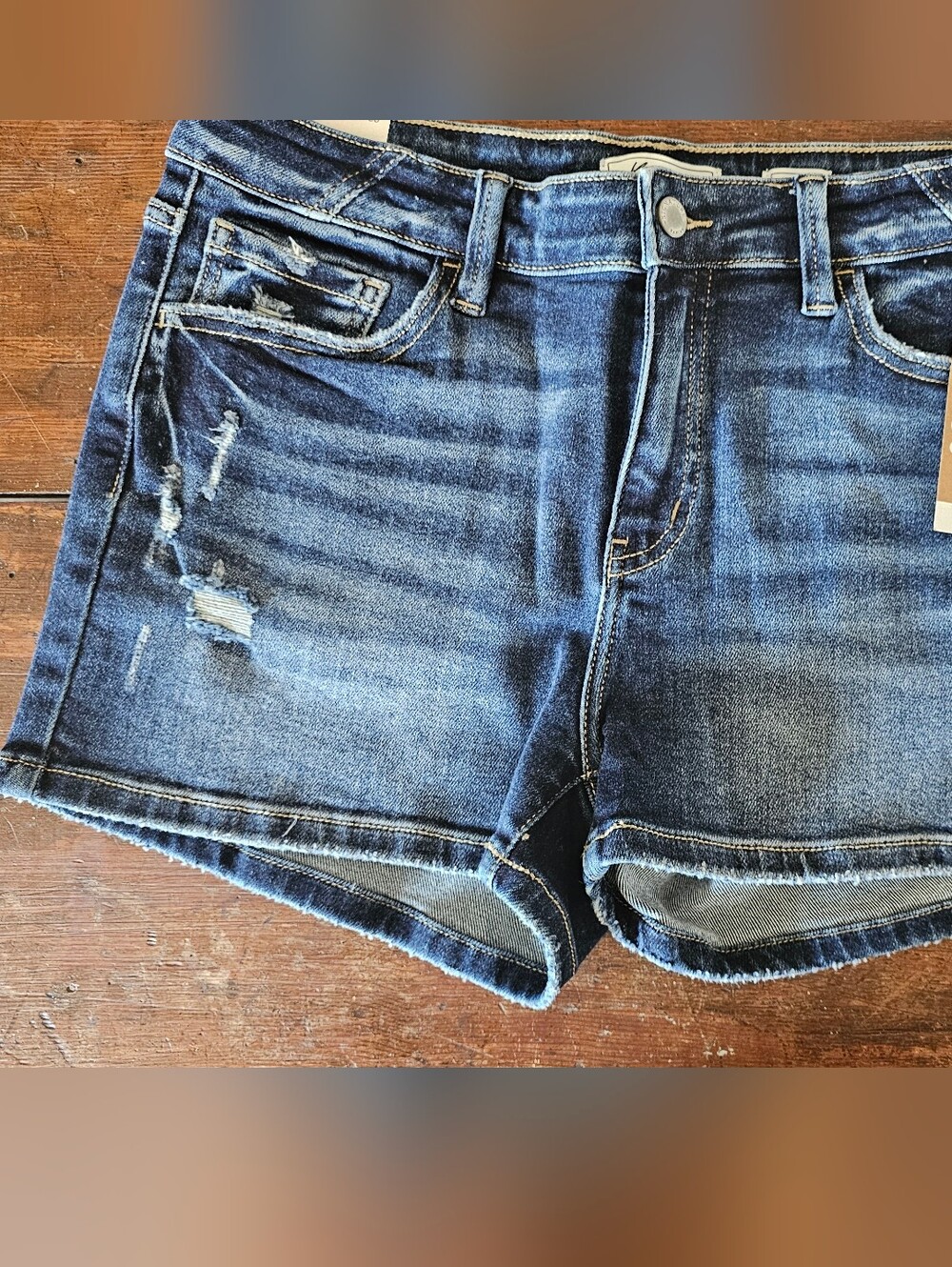 KanCan Signature Kurvy Low Rise Shorts From Buckle